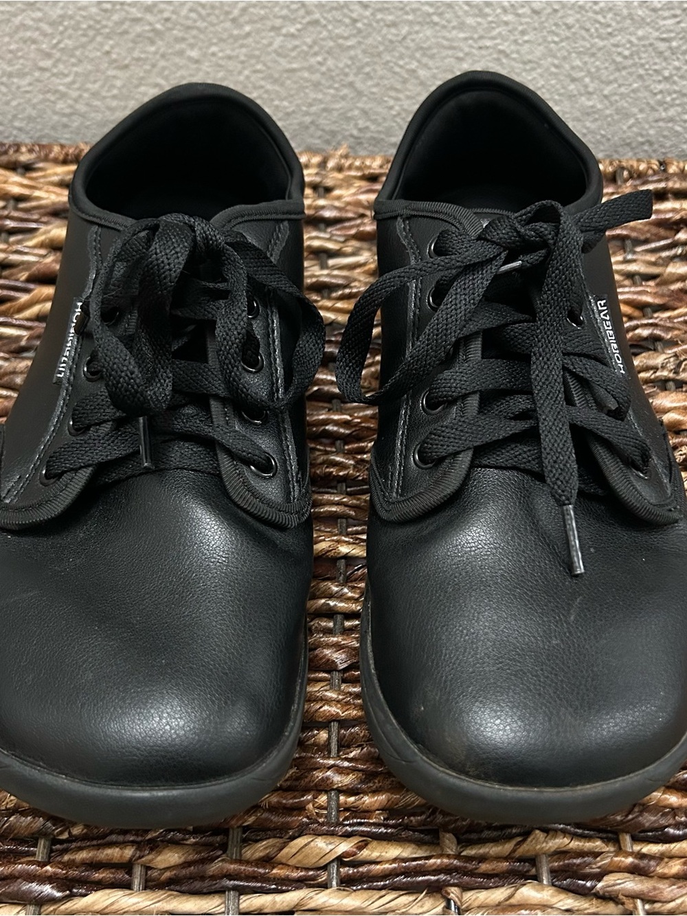 HOBIBEAR Black Faux Leather Lace-Up Sneaker US 7 EU 40 GS6968G